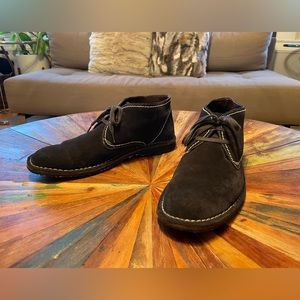 John Varvatos Suede Chukka Boot